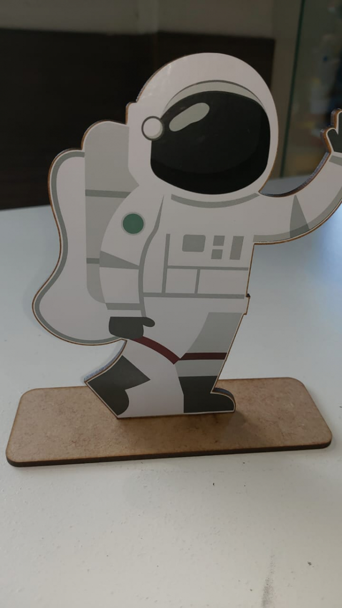 Astronauta Mdf - Boutique festa locações 