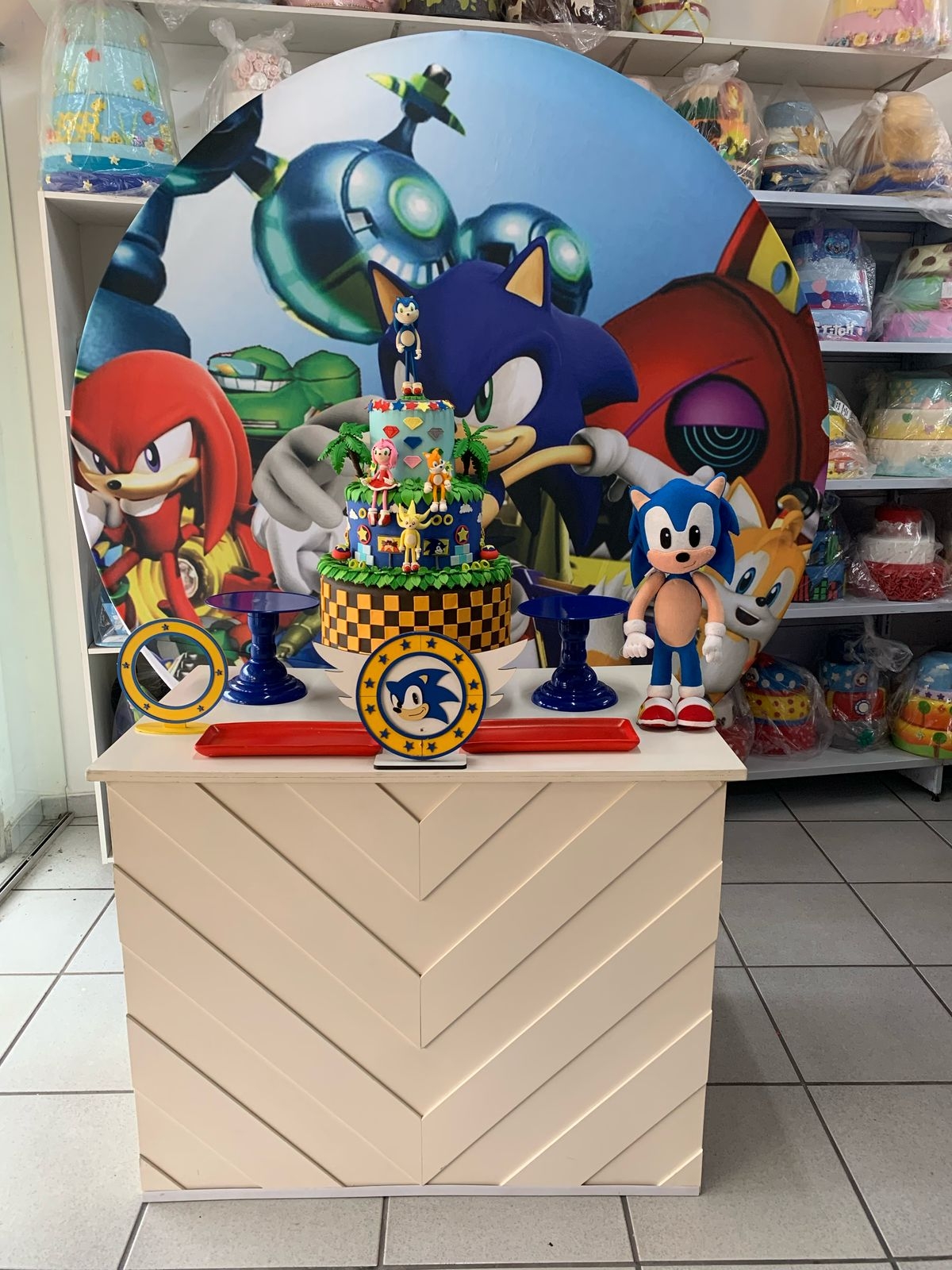 Sonic - Boutique festa locações 