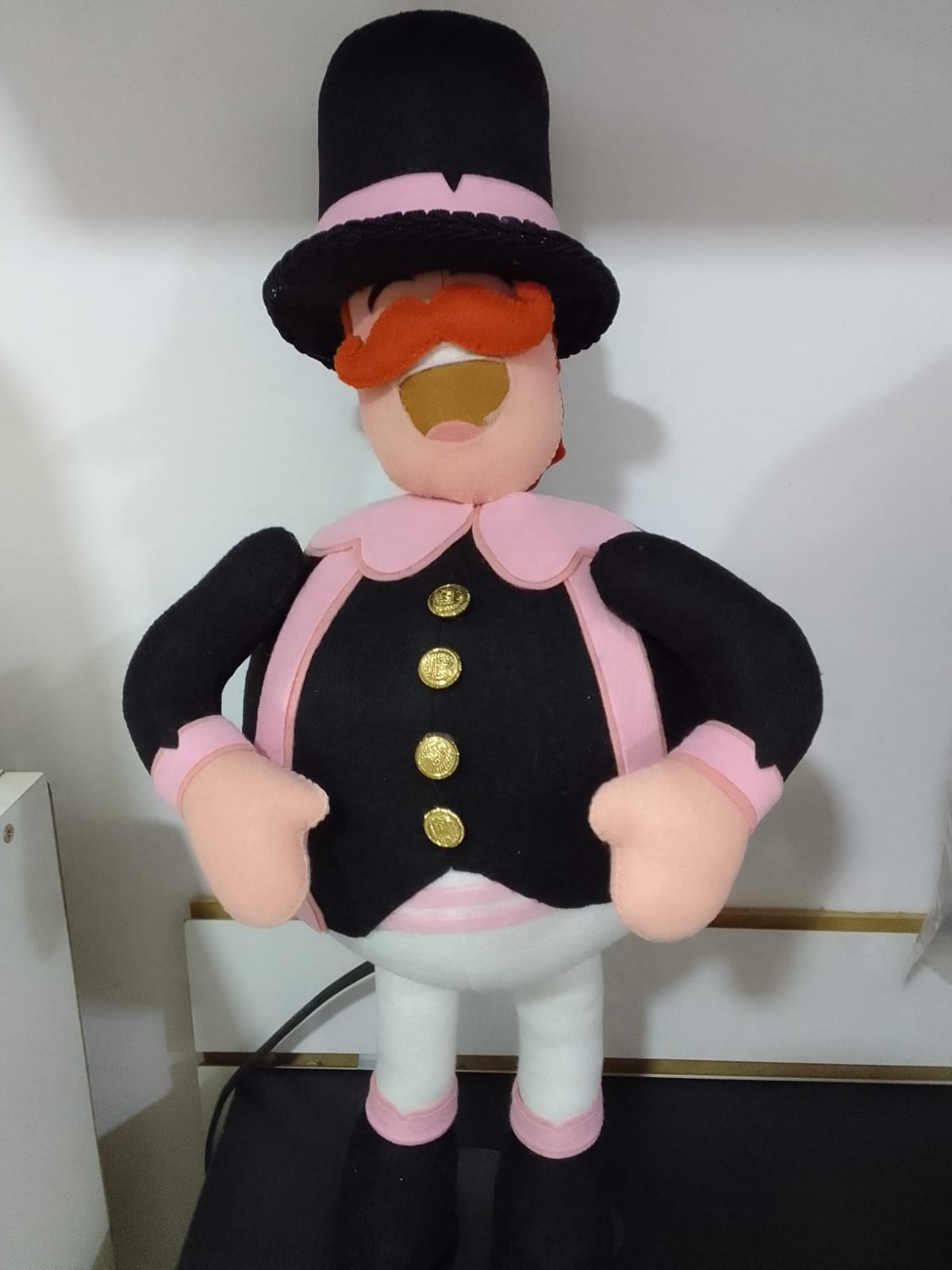 Mundobita Feltro - Boutique festa locações 