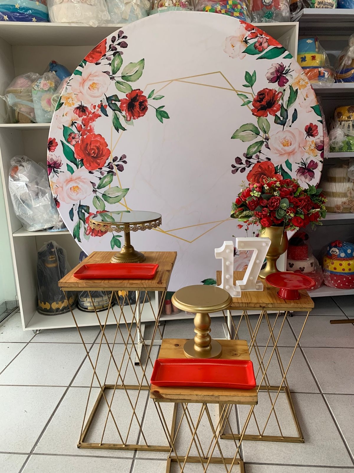 Floral Vermelho - Boutique festa locações 