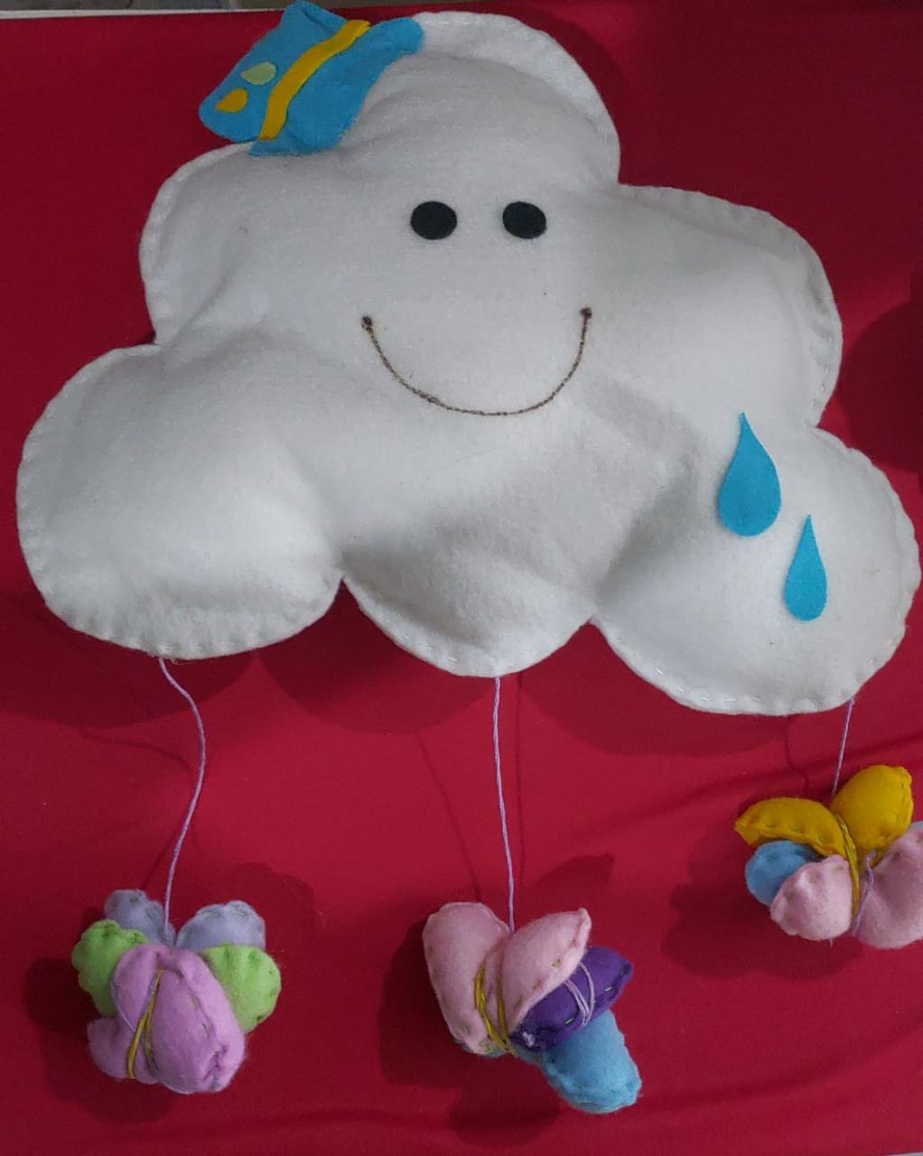 Nuvem Feltro Chuva de Amor _ Chuva de Bençãos - Boutique festa locações 