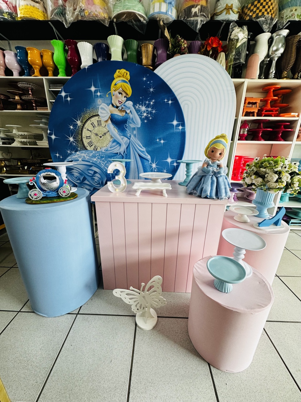 Cinderela 3 - Boutique festa locações 