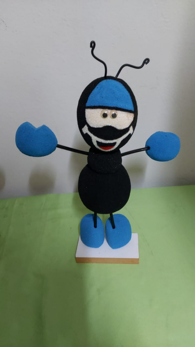 Formiga Azul Smilinguido - Boutique festa locações 