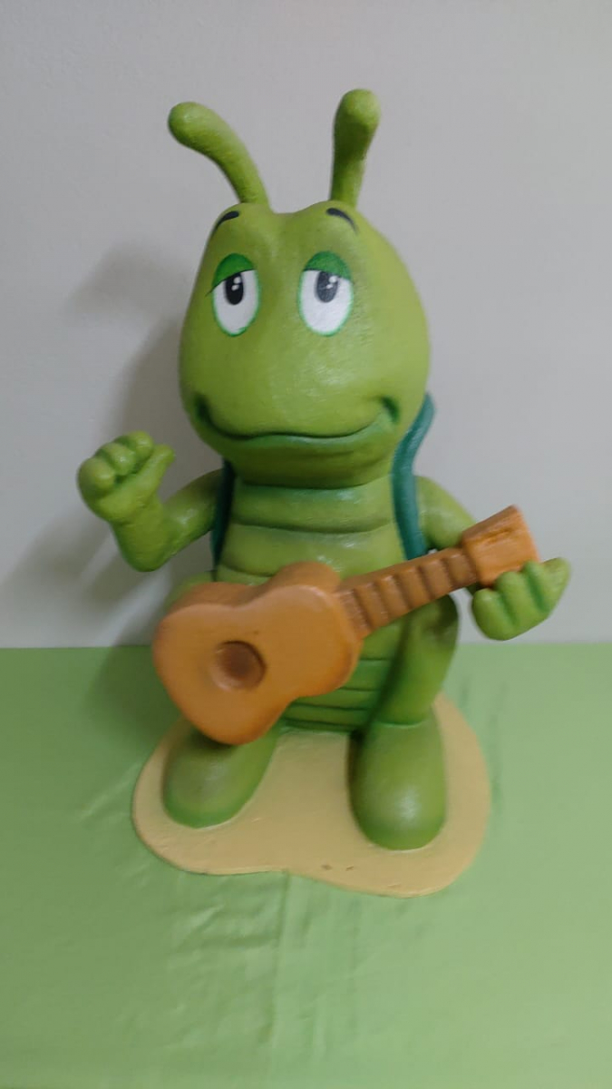 Sapo Com Viola Fibra Jardim - Boutique festa locações 