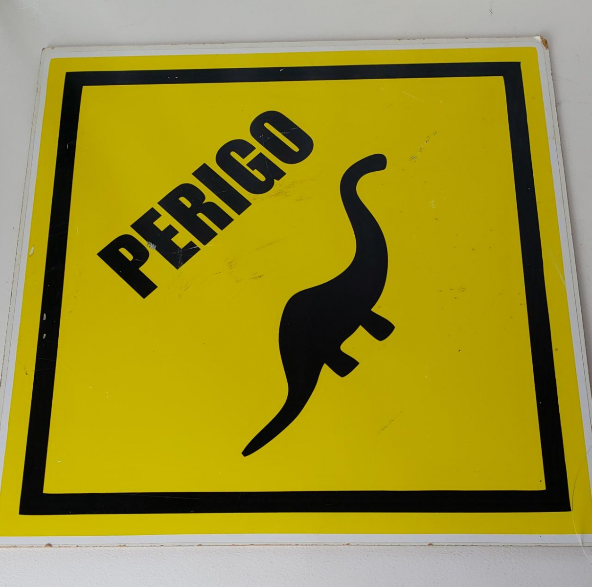Elipse Perigo  Dinossauro - Boutique festa locações 
