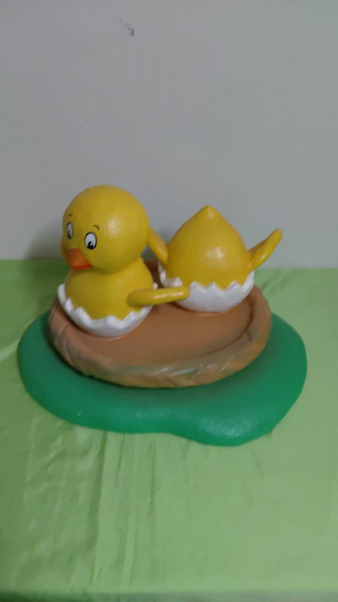 Pintinho Fazendinha Fibra - Boutique festa locações 