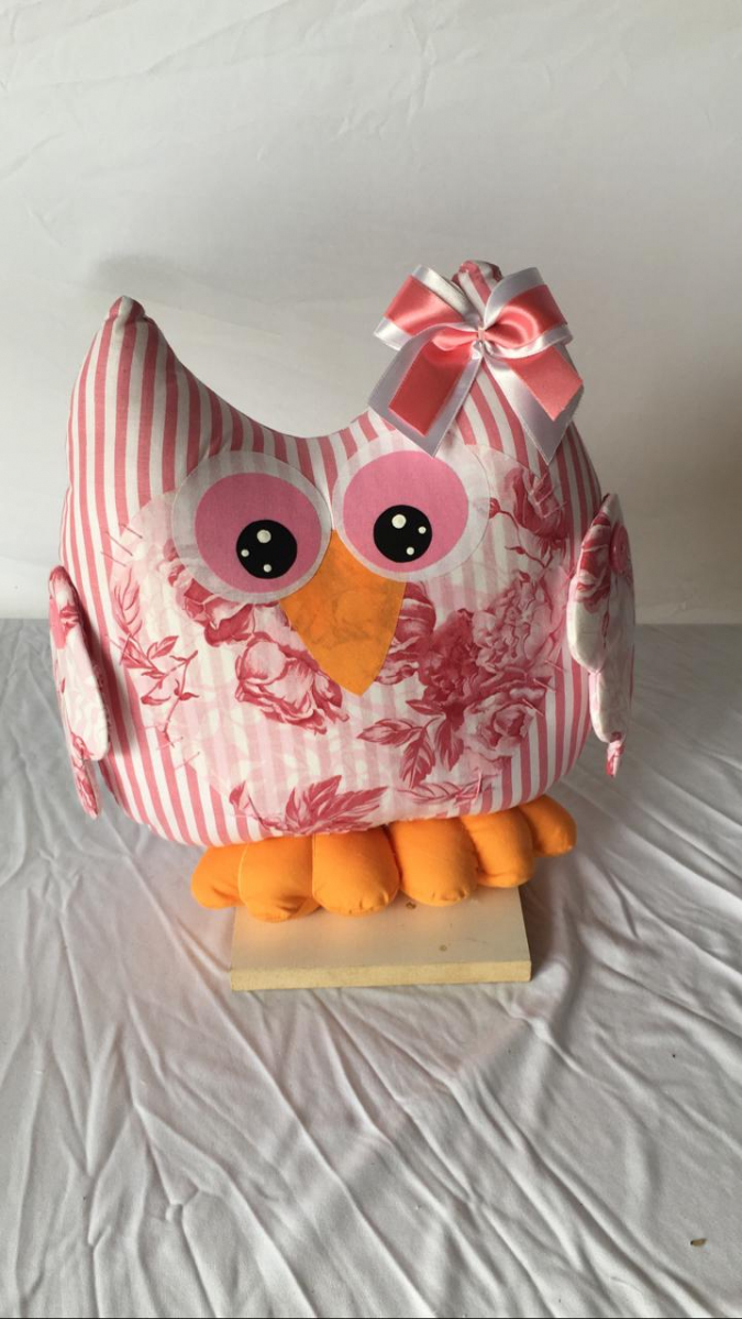 Coruja Grande Rosa - Boutique festa locações 