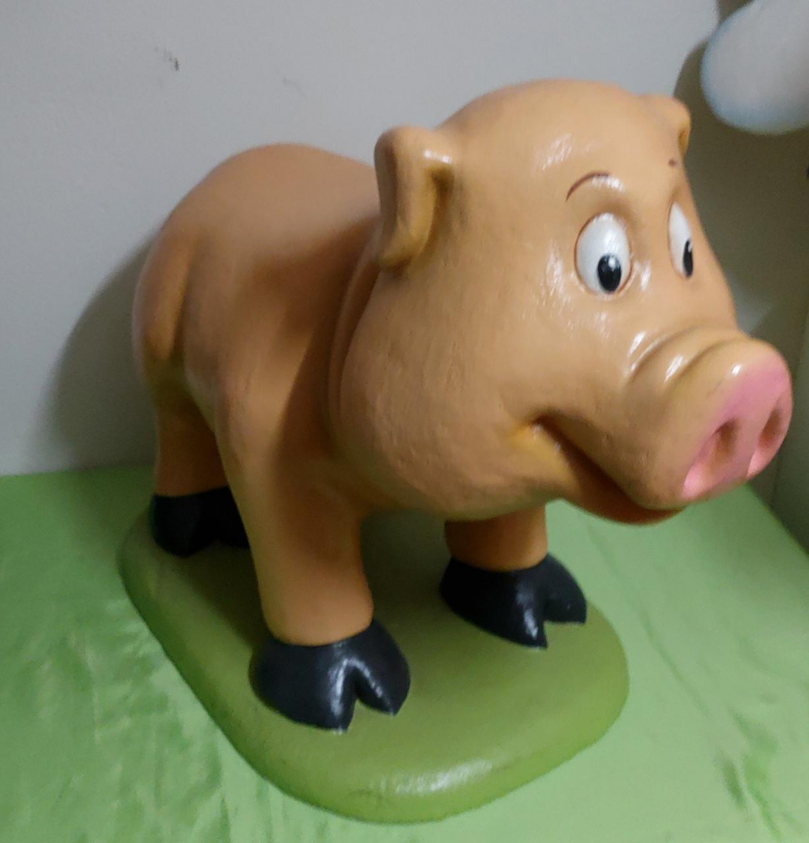 Porco Fazendinha Fibra - Boutique festa locações 