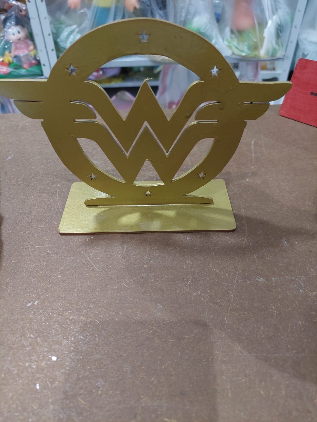 Placa Mdf  Mulher Maravilha - Boutique festa locações 
