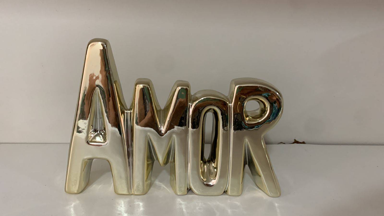Amor Dourado Metálico - Boutique festa locações 
