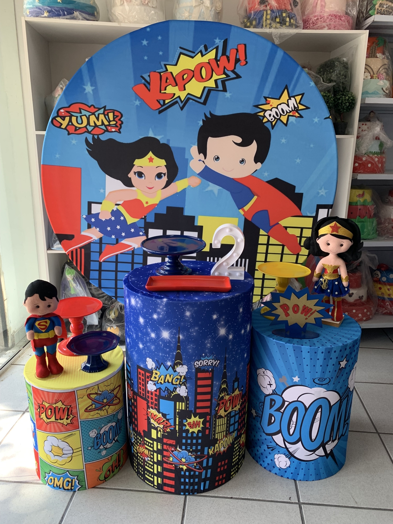 Super Homem E Mulher Maravilha - Boutique festa locações 