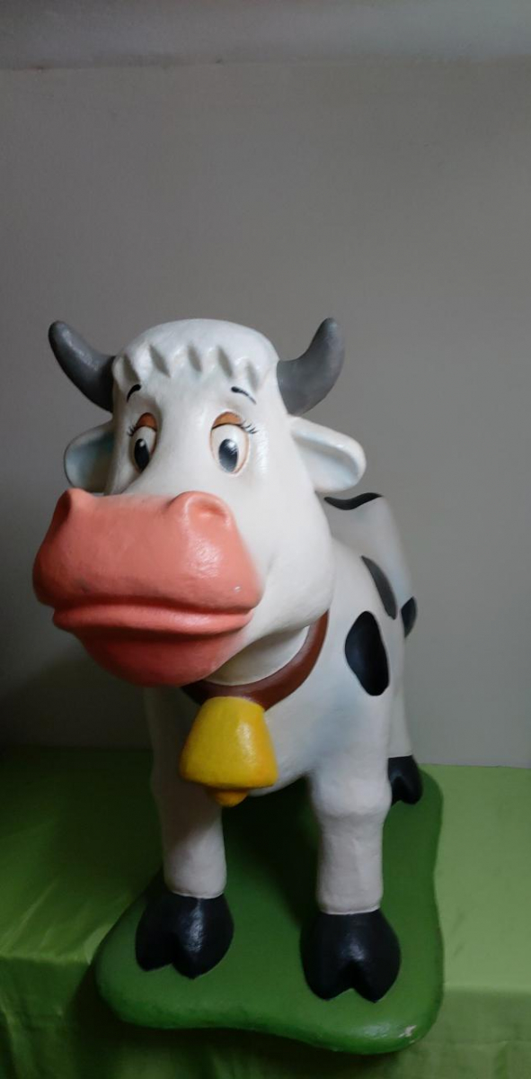 Vaca Fazendinha Fibra - Boutique festa locações 