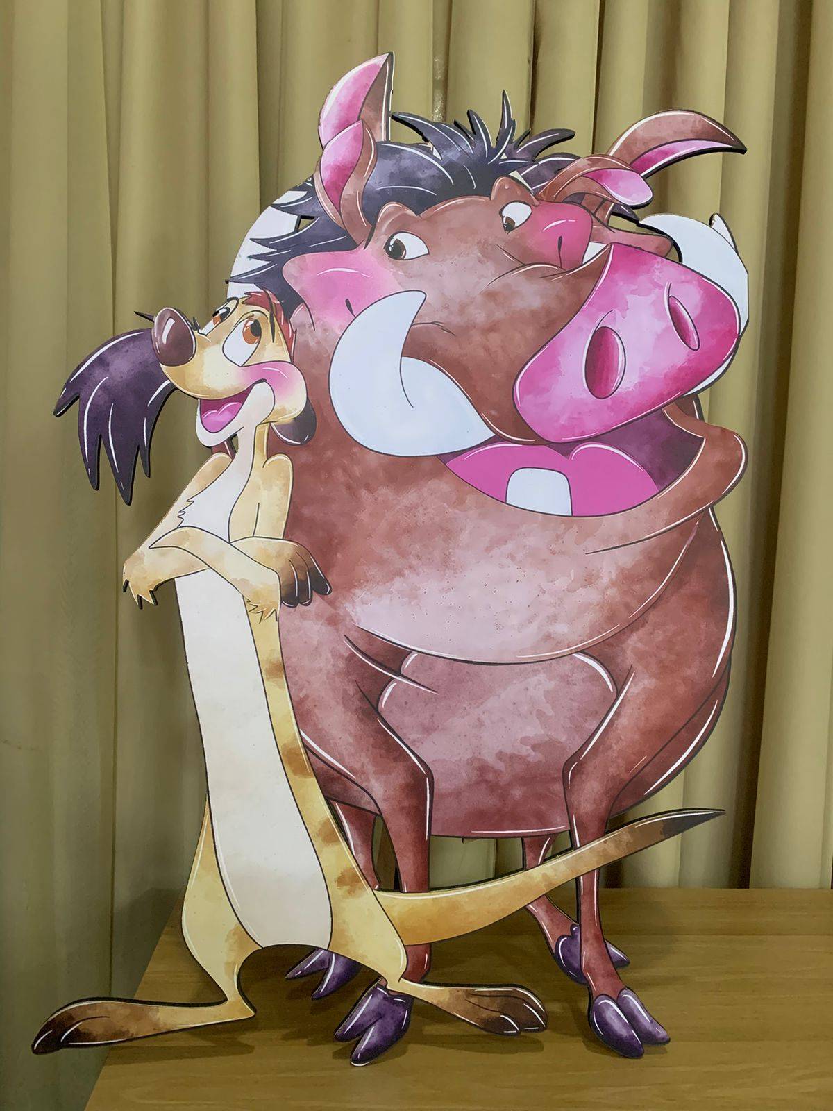 Display Timão E Pumba Rei Leão - Boutique festa locações 