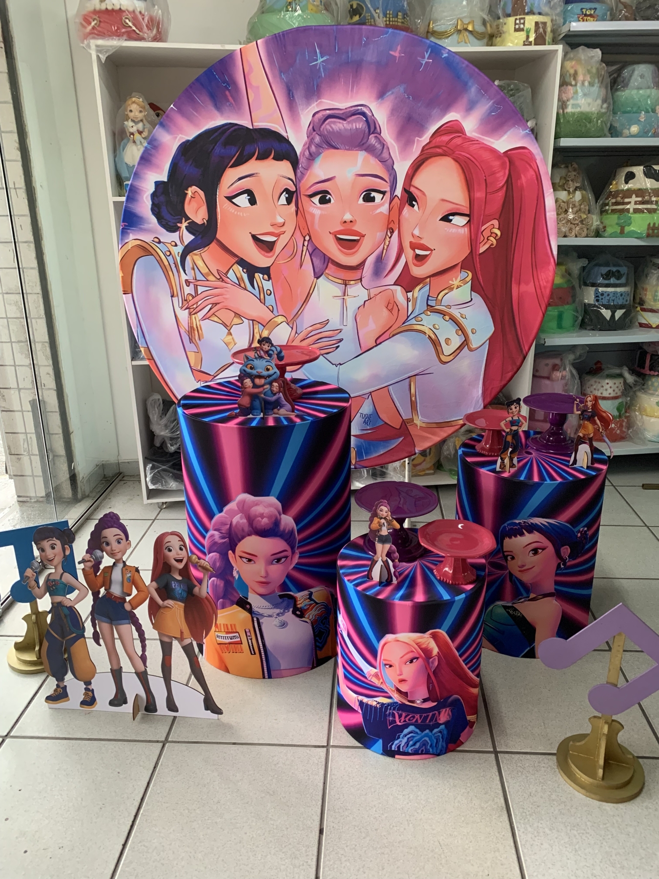 Guerreiras Do Kpop - Boutique festa locações 