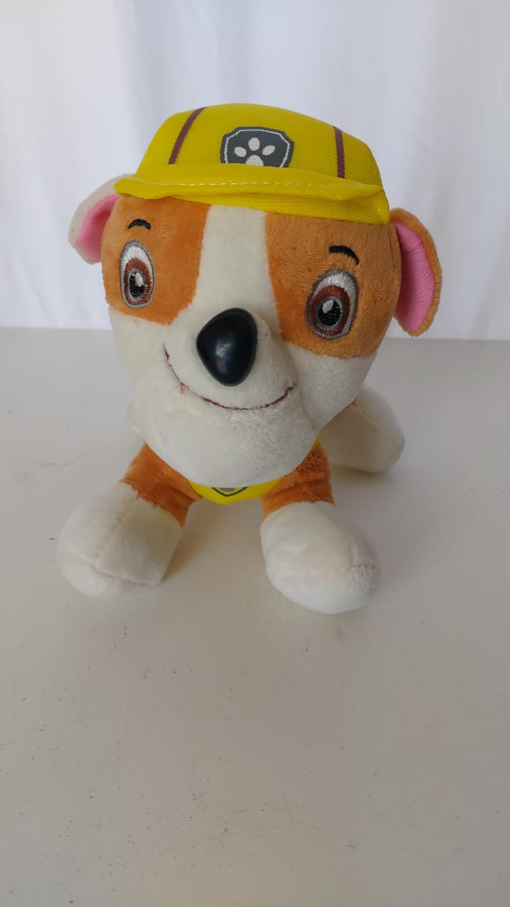 Cachorro Pelúcia Rubble Patrulha Canina - Boutique festa locações 