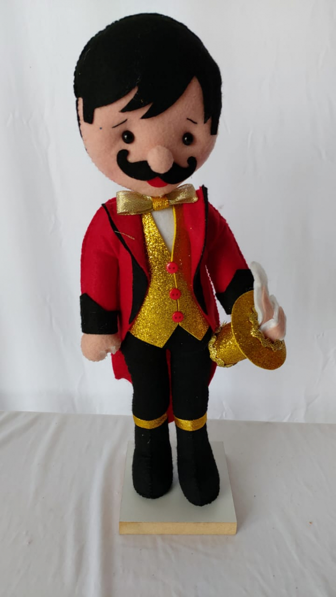 Mágico Personagem Circo - Boutique festa locações 