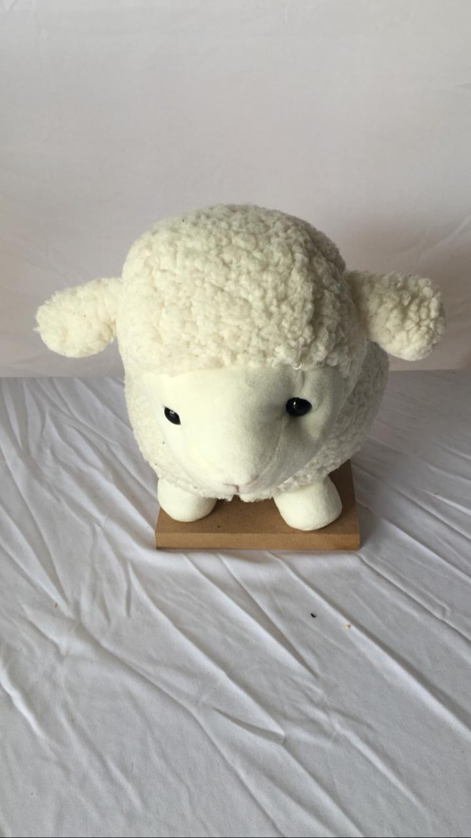 Ovelha Pelúcia  Fazendinha - Boutique festa locações 