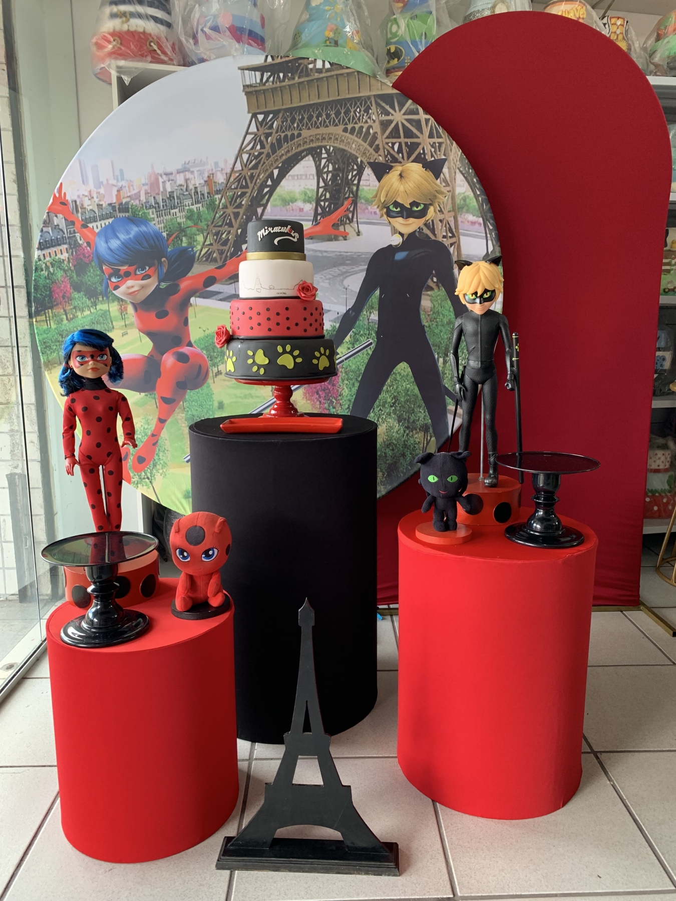 Miraculous - Boutique festa locações 