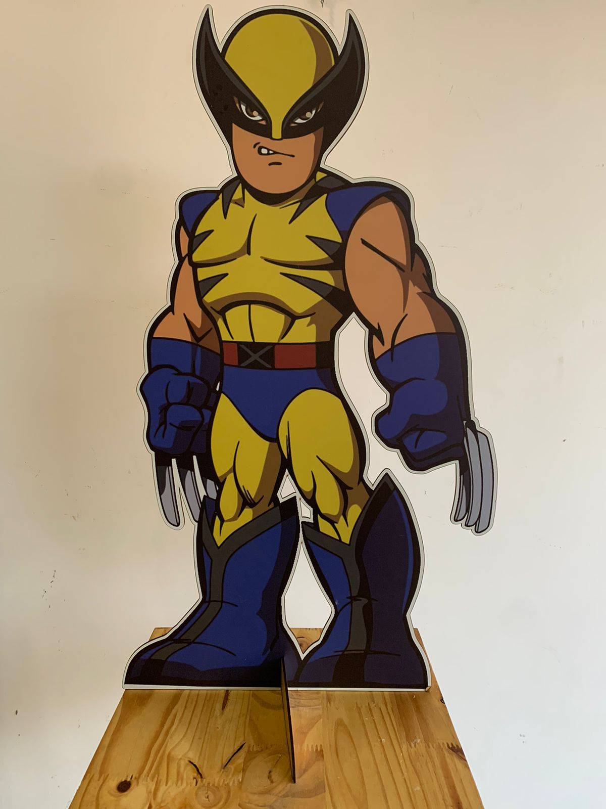 Display Wolverine - Boutique festa locações 