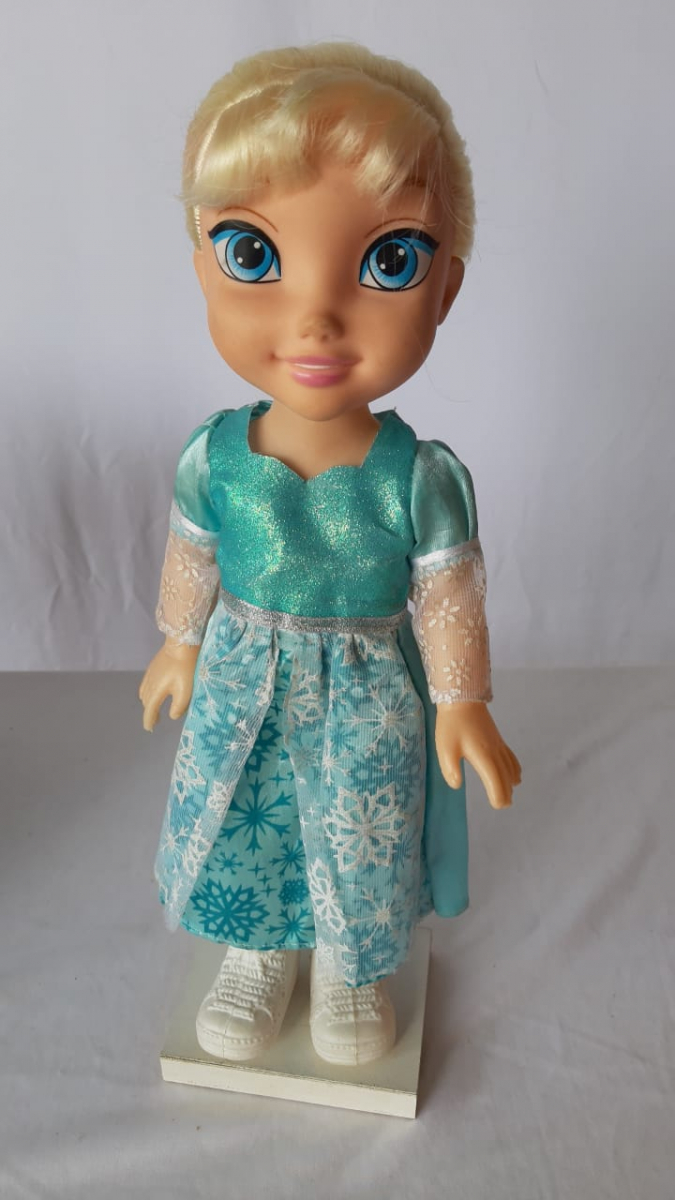 Boneca Elsa Frozen - Boutique festa locações 