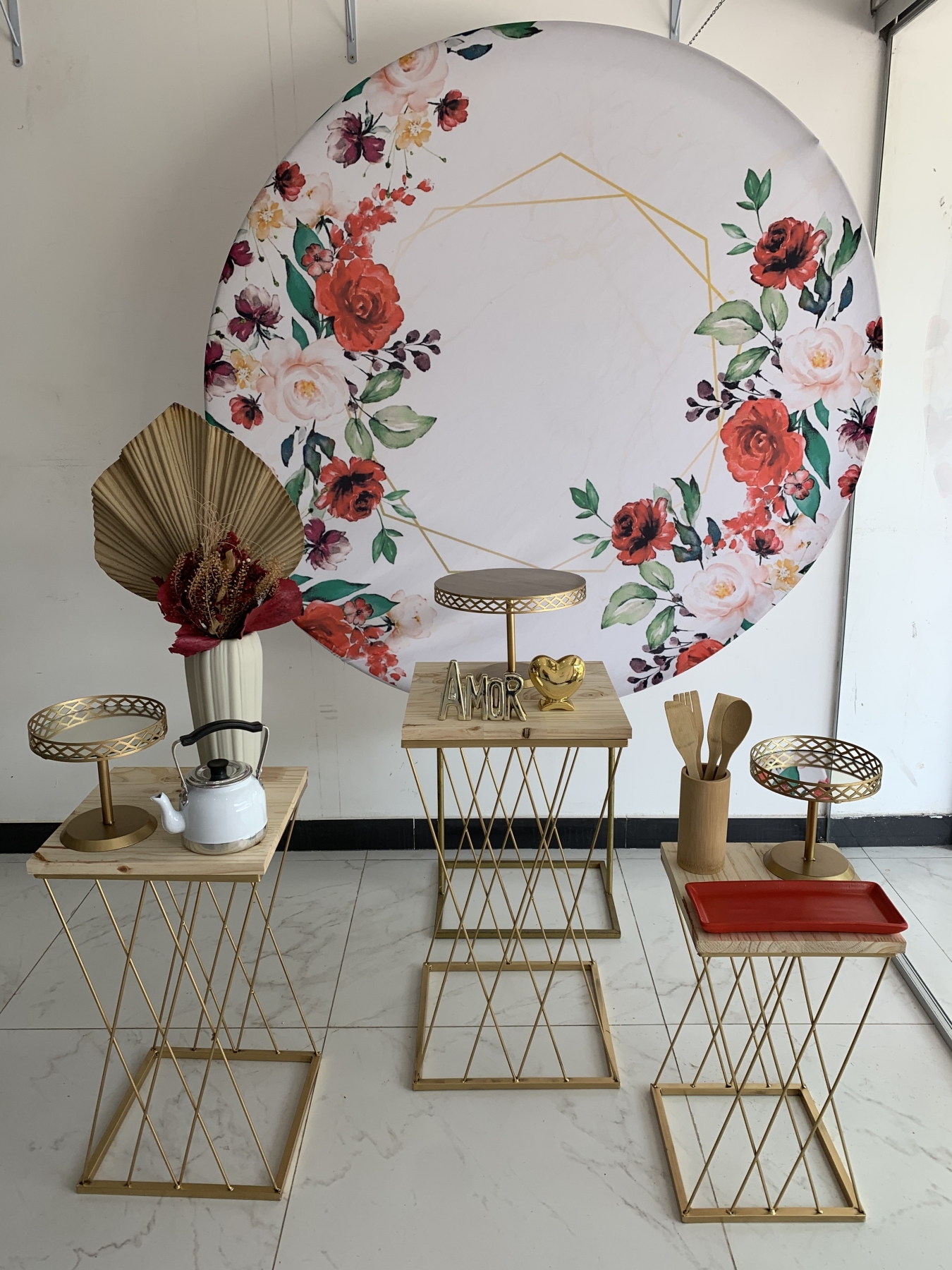 Floral Vermelho Amor - Boutique festa locações 