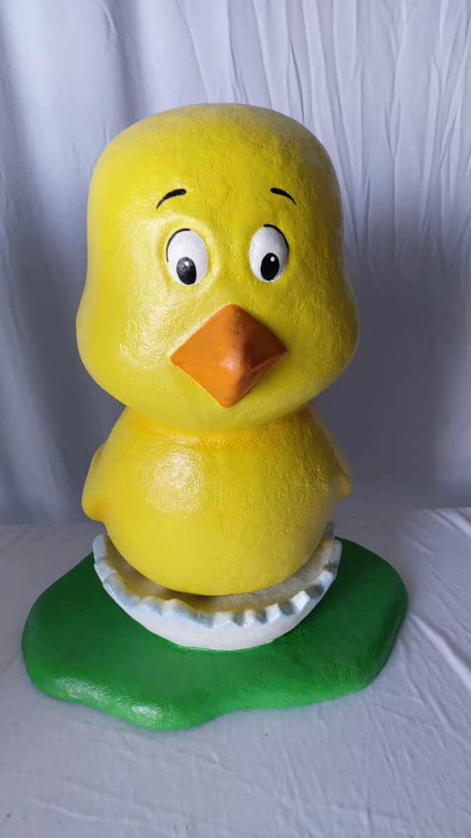 Pintinho Em Fibra Galinha Pintadinha/ Fazendinha - Boutique festa locações 