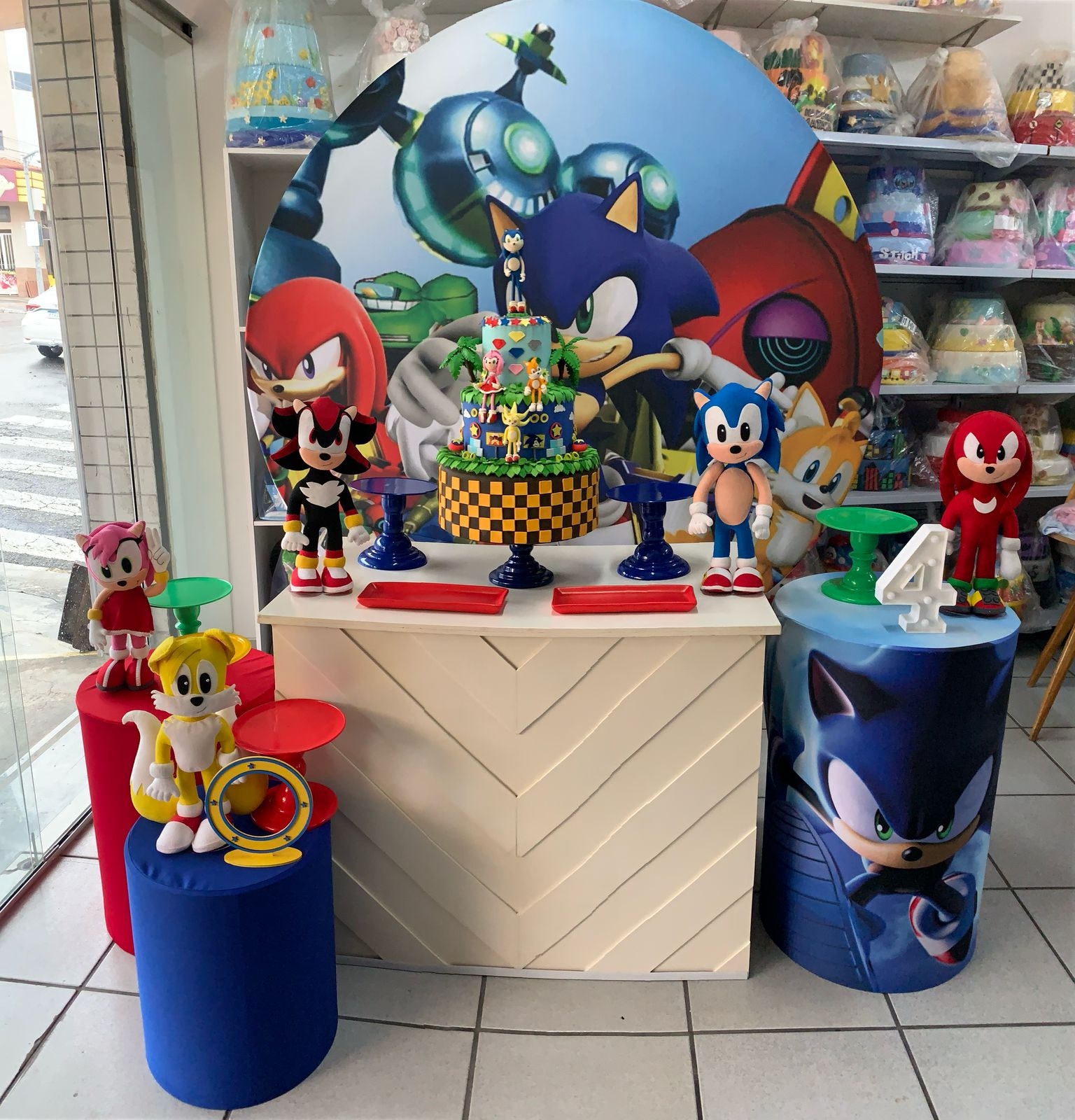 Sonic - Boutique festa locações 