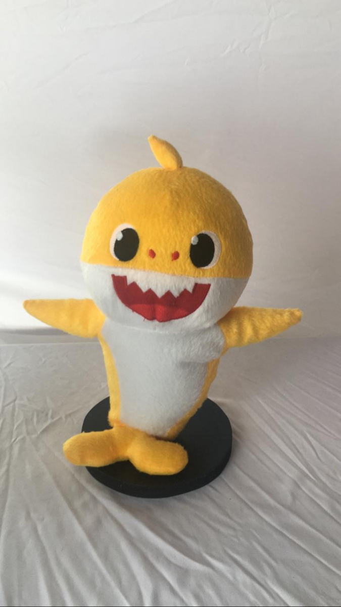 Tubarão Amarelo Baby Shark - Boutique festa locações 