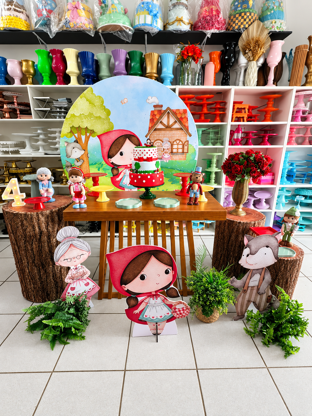 Chapeuzinho Vermelho - Boutique festa locações 