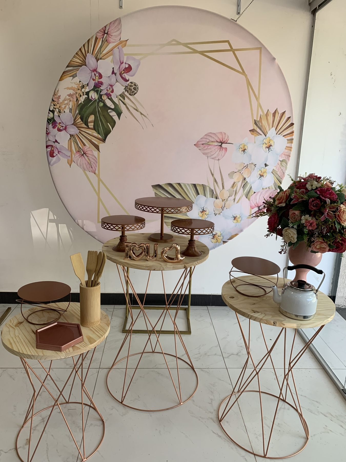 Kit Floral Romântico Chá de Panela - Boutique festa locações 