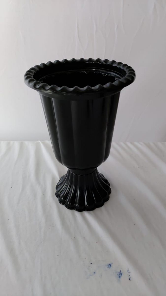 Vaso Preto de Plástico Pequeno - Boutique festa locações 