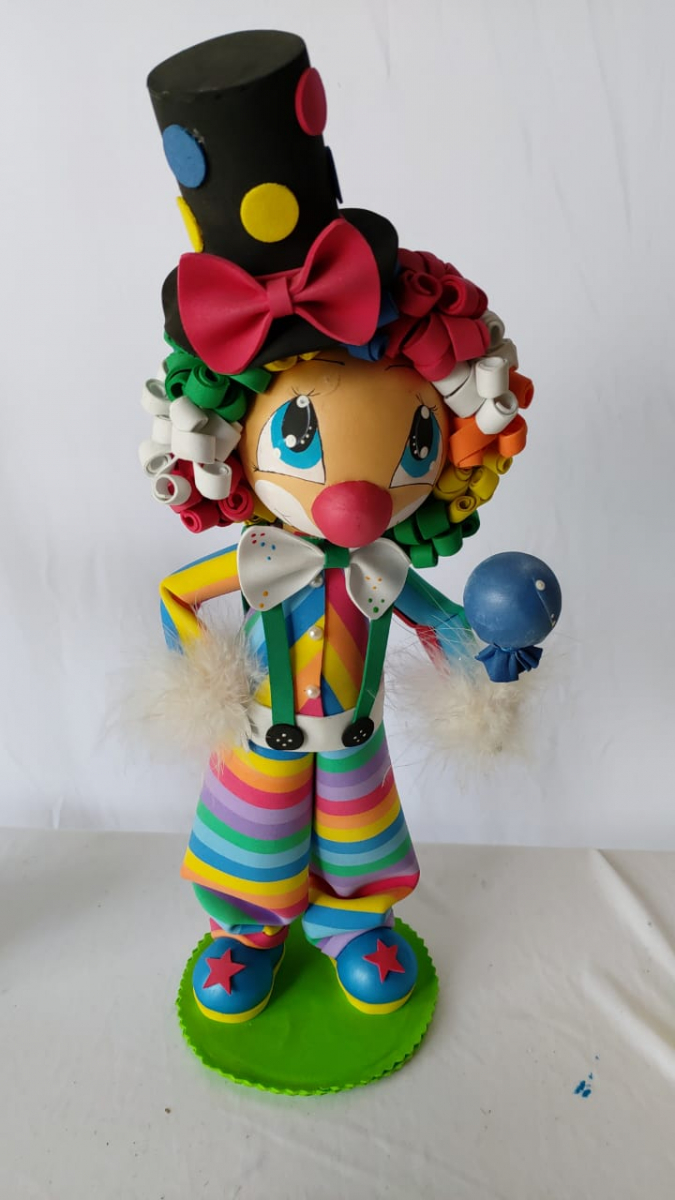 Palhaça  Circo Eva - Boutique festa locações 