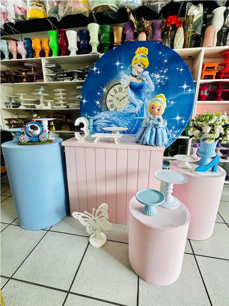 Cinderela 4 - Boutique festa locações 