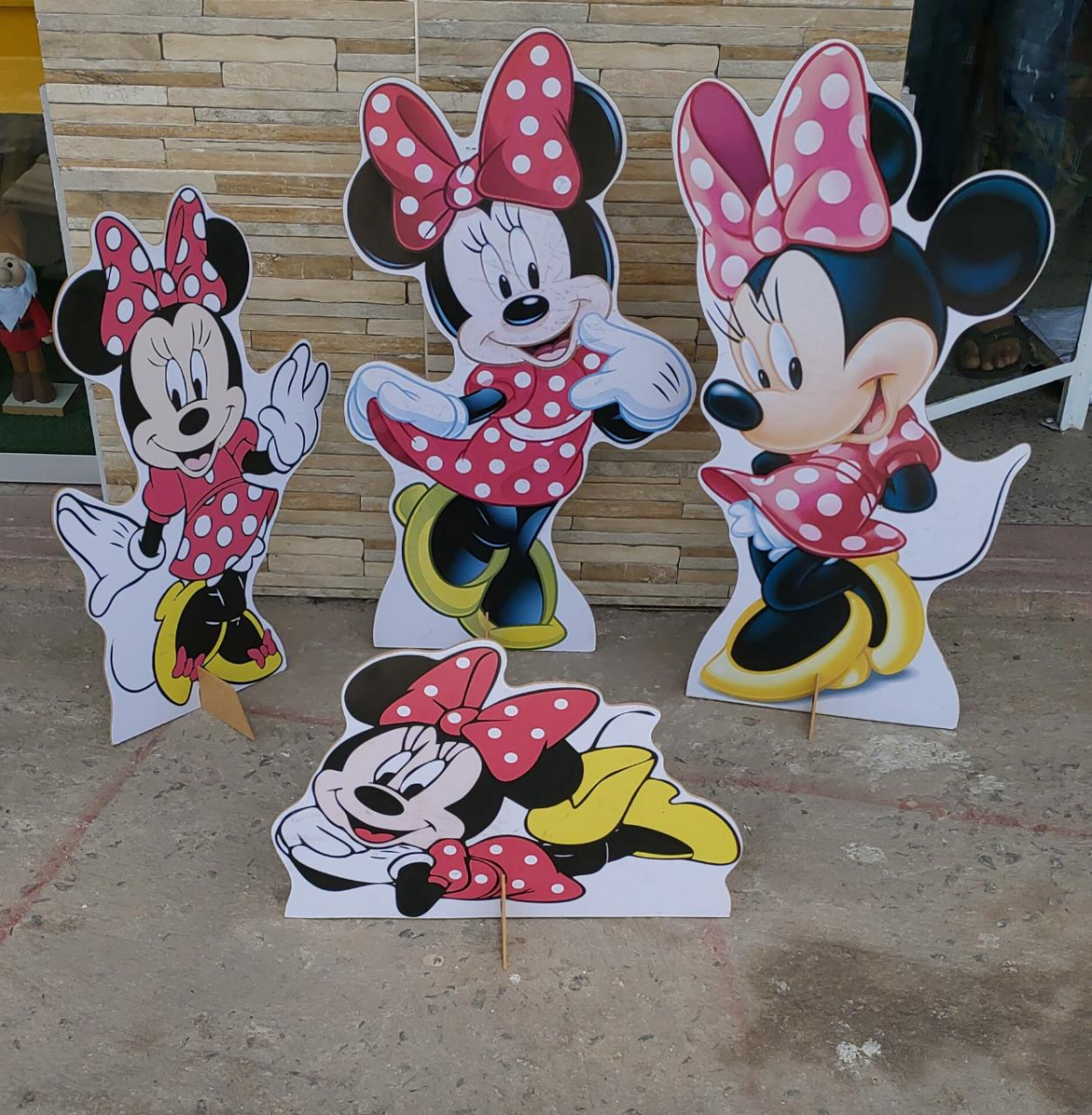 Kit Display Mdf  Minnie Vermelha - Boutique festa locações 