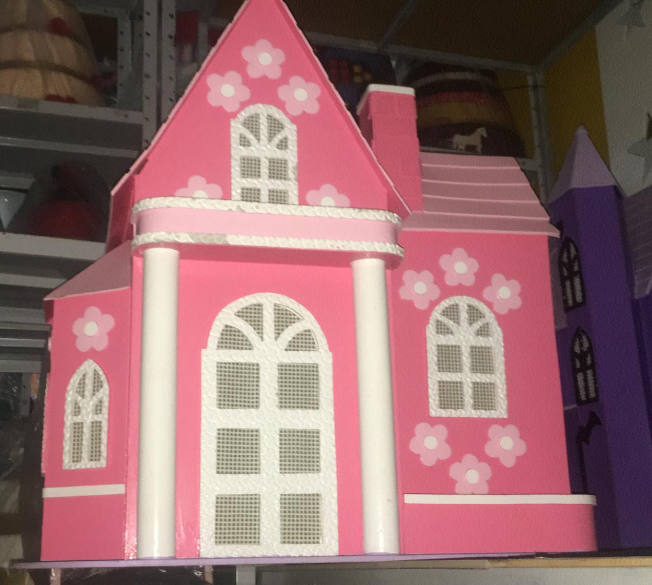 Castelo Rosa Com Flor Gata Marie - Boutique festa locações 
