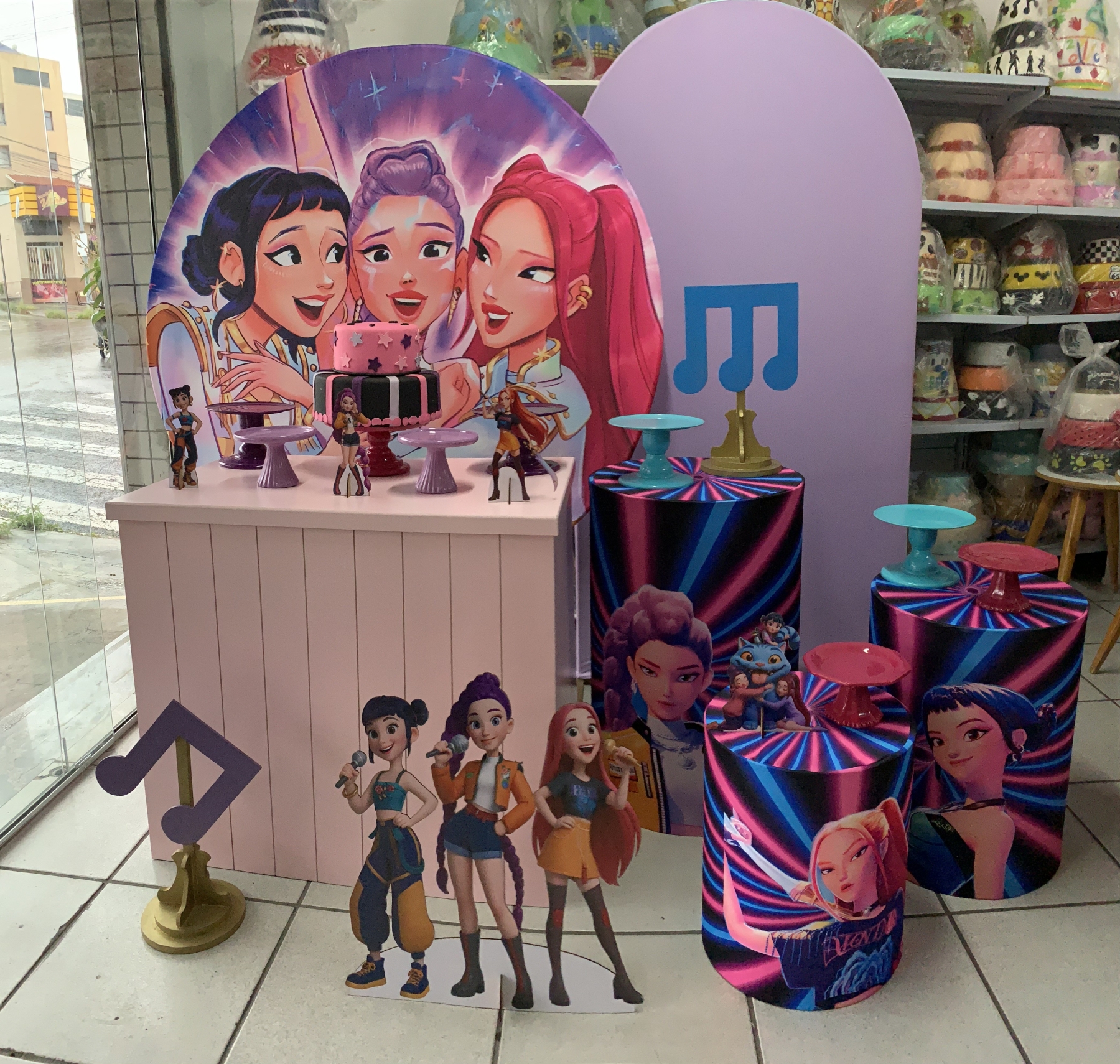 Guerreiras Do Kpop - Boutique festa locações 