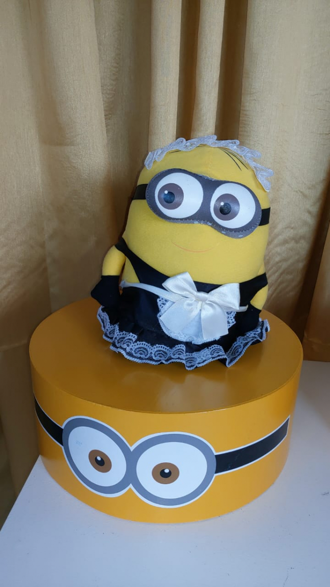 Boneca Faxineira Minions - Boutique festa locações 