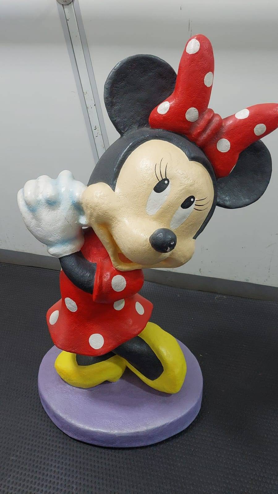 Minnie Vermelha Fibra - Boutique festa locações 