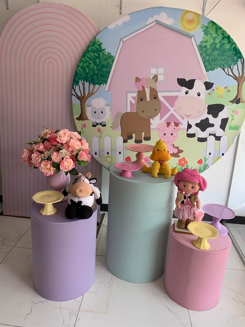 Fazendinha Rosa - Boutique festa locações 