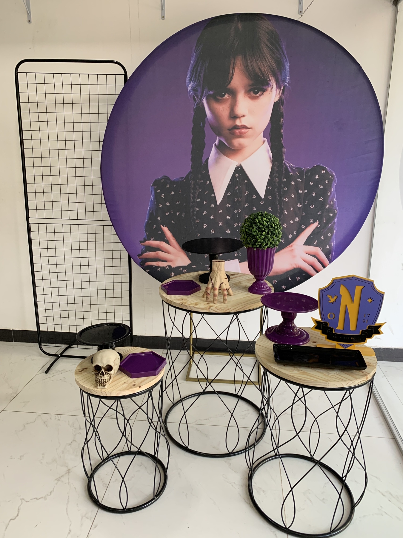 Wandinha - Boutique festa locações 