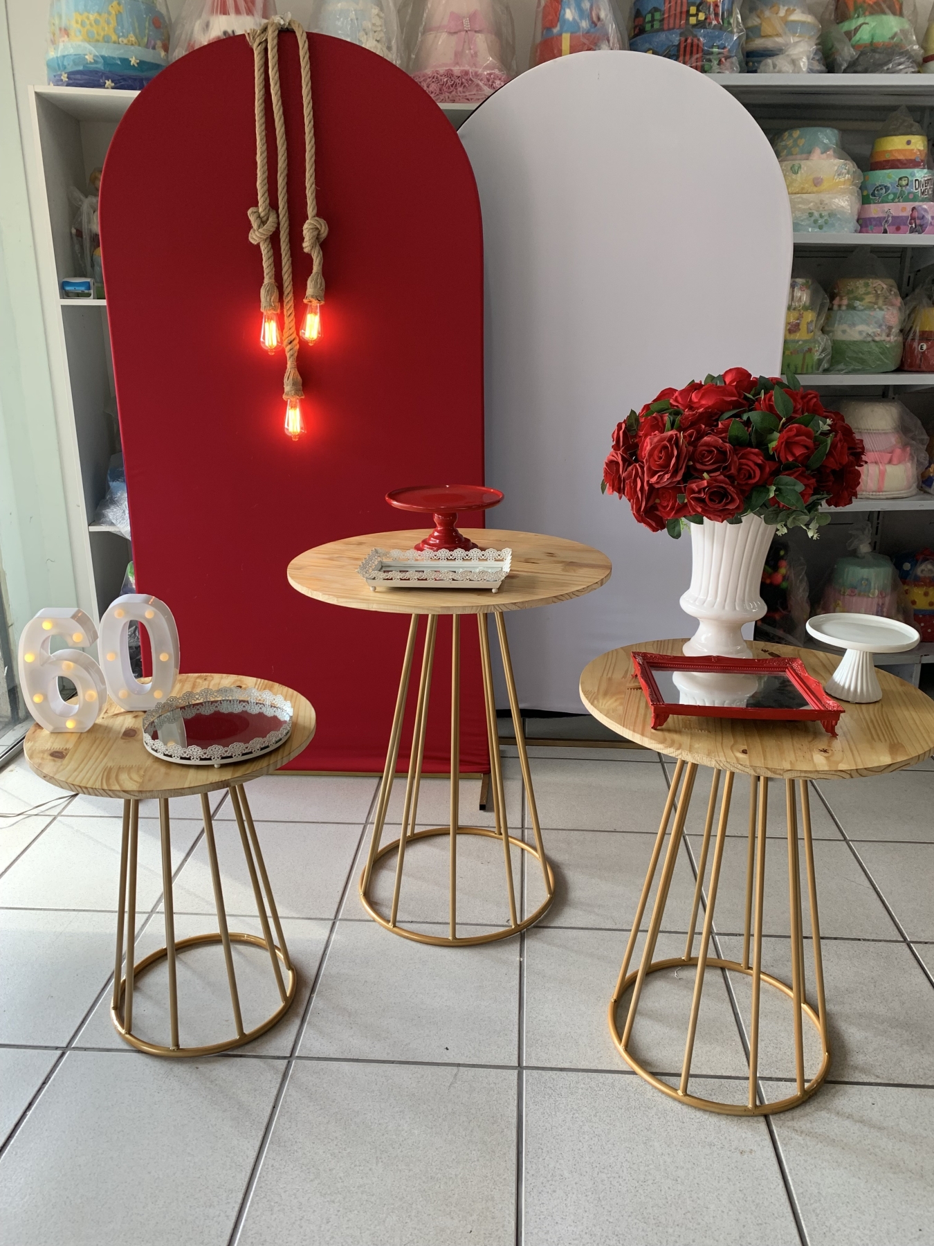 Adulto Vermelho E Branco - Boutique festa locações 