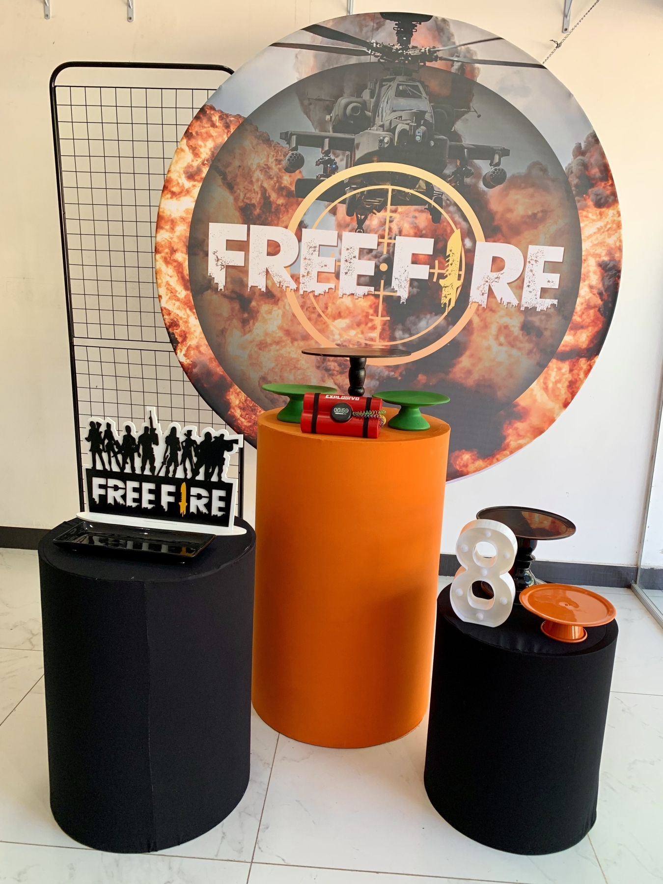 Free Fire 2 - Boutique festa locações 