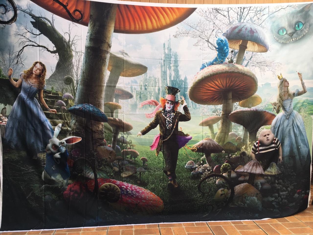 Painel Retangular Alice No Pais das Maravilhas - Boutique festa locações 