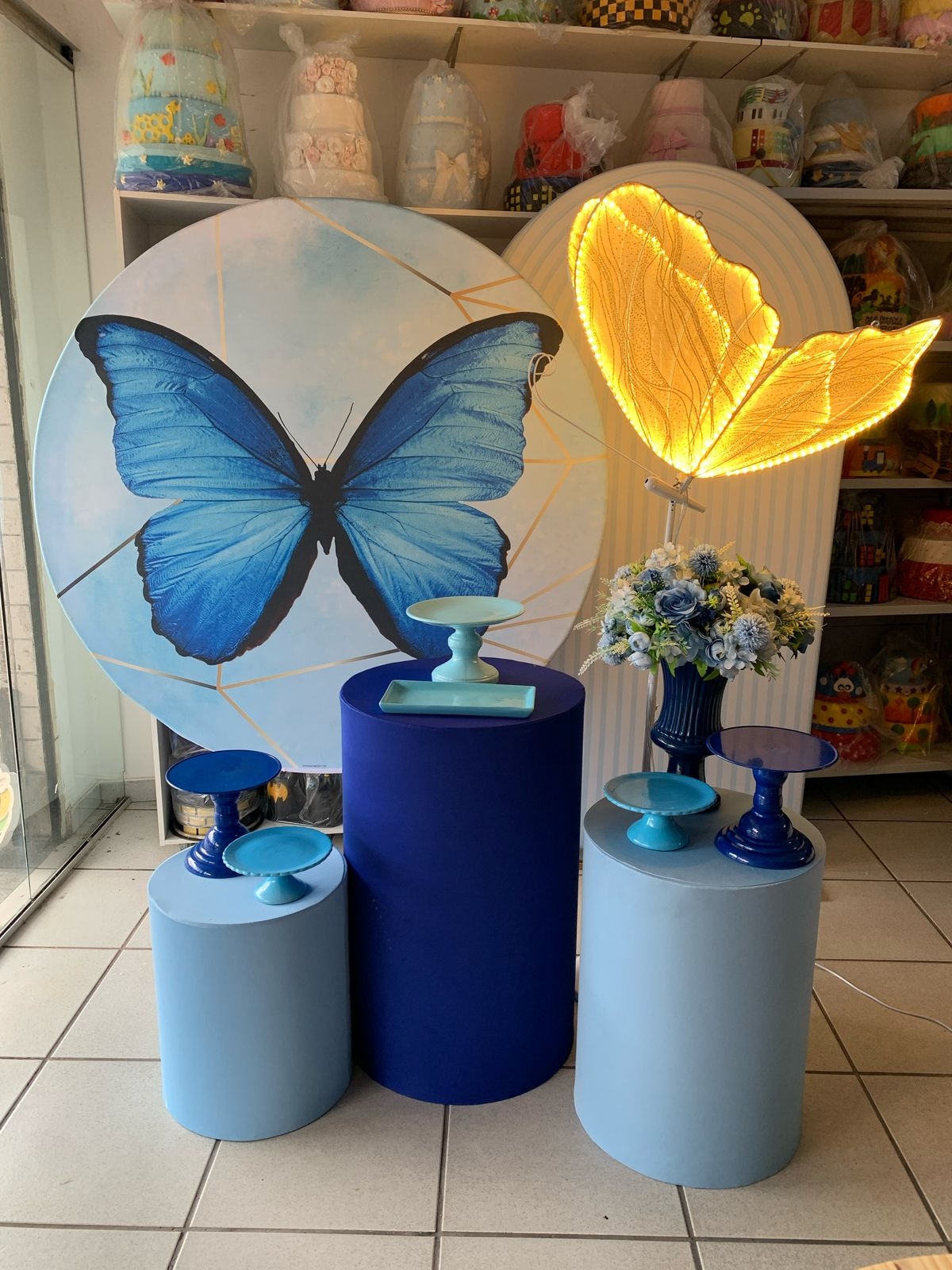 Borboleta Azul - Boutique festa locações 