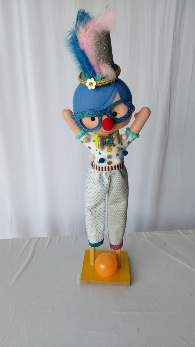 Palhaço Malabarista   Circo Rosa - Boutique festa locações 