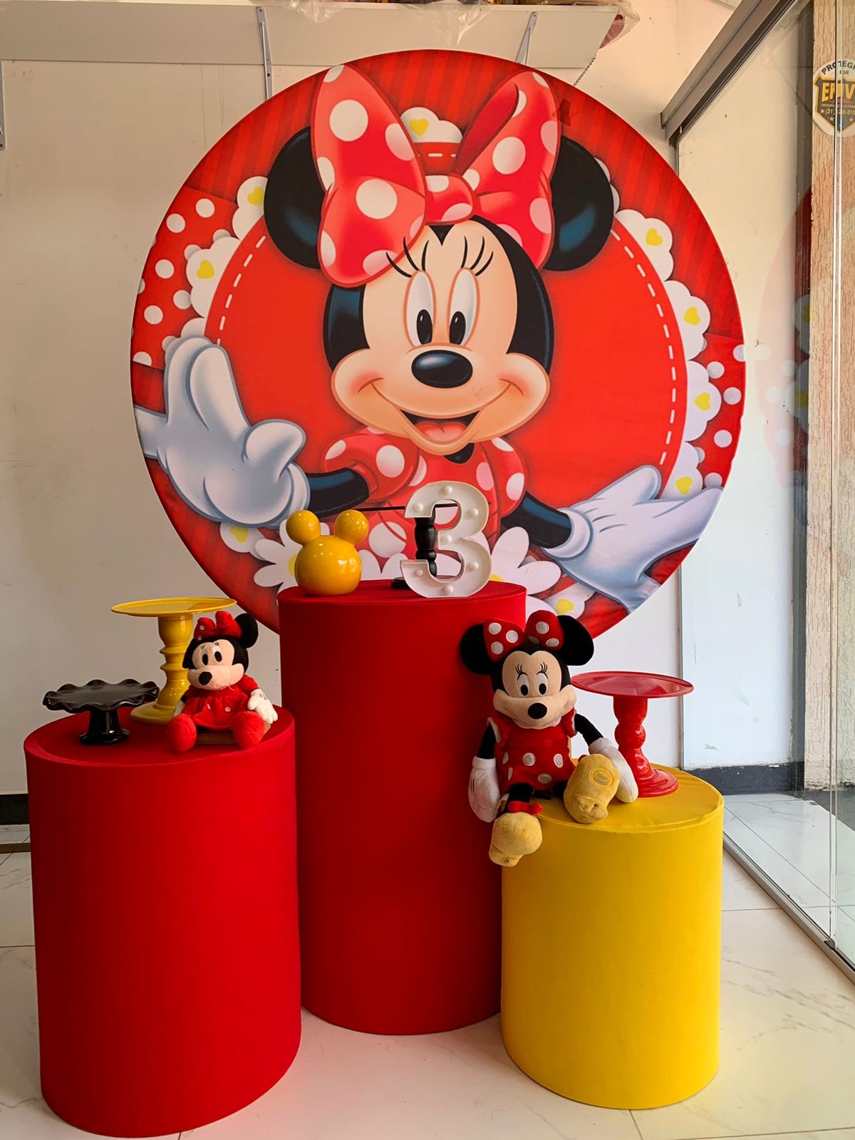 Minnie Vermelha 3 - Boutique festa locações 
