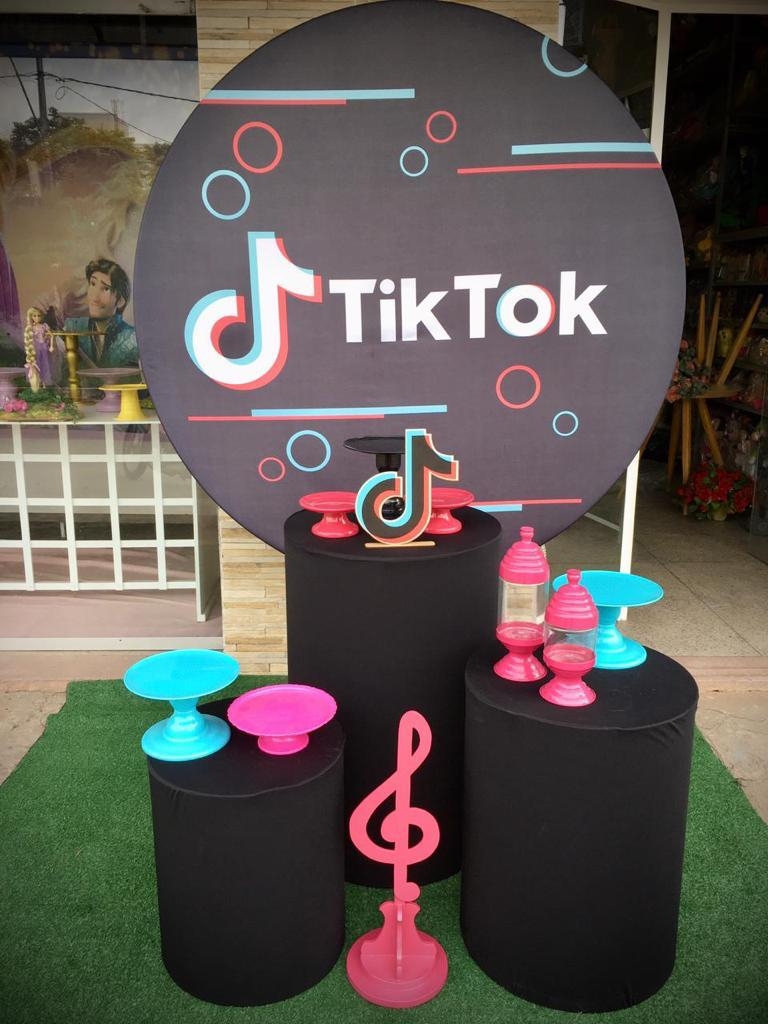 Tik Tok - Boutique festa locações 