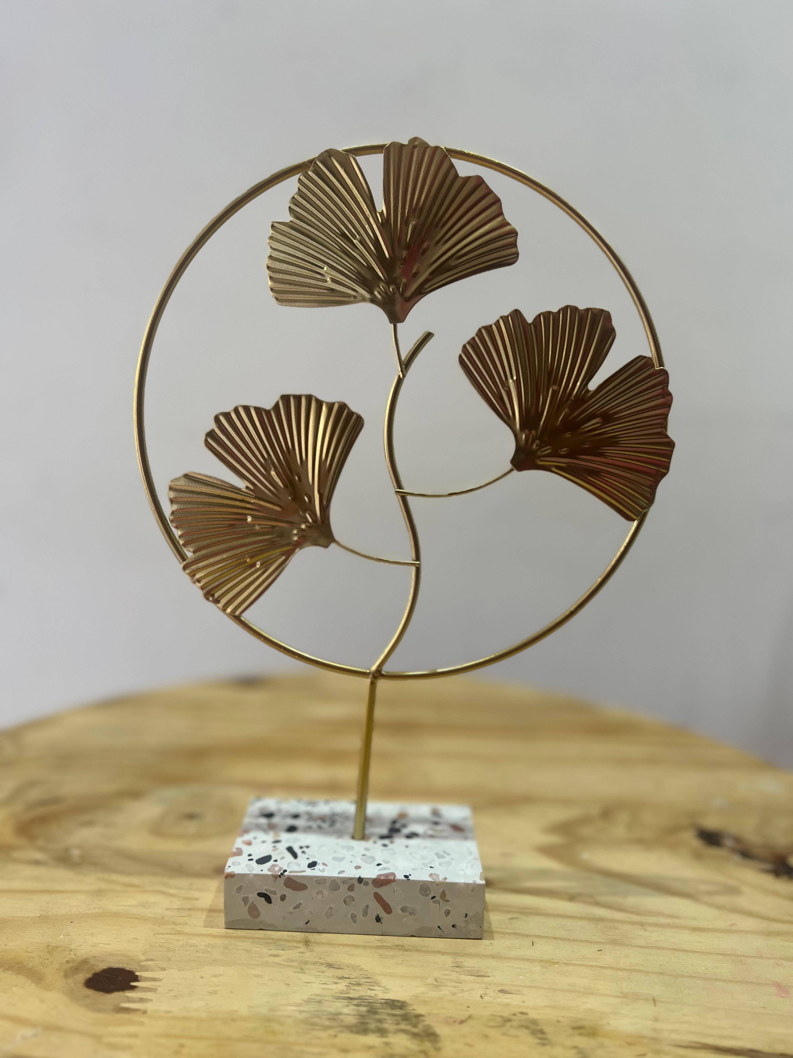 Floral Dourado Ferro - Boutique festa locações 