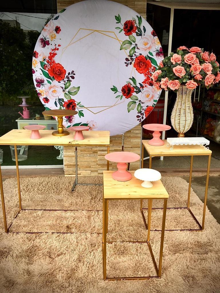 Floral Rosa E Vermelho - Boutique festa locações 