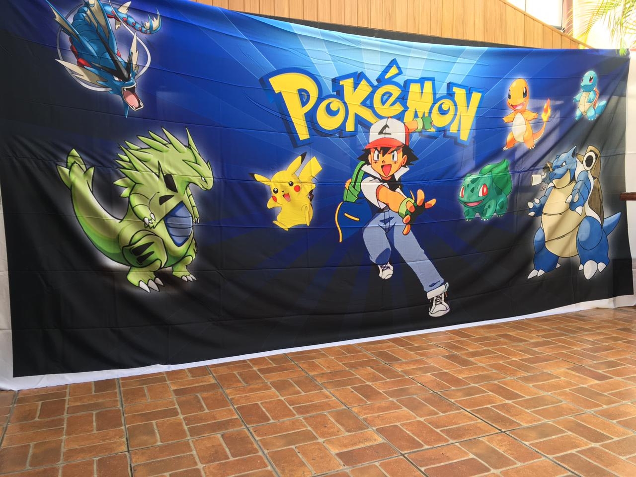 Painel Retangular Pokémon - Boutique festa locações 